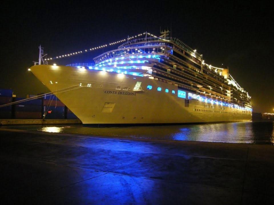 ホテル Stella Di Mare- Cruise Shuttle チビタベッキア エクステリア 写真